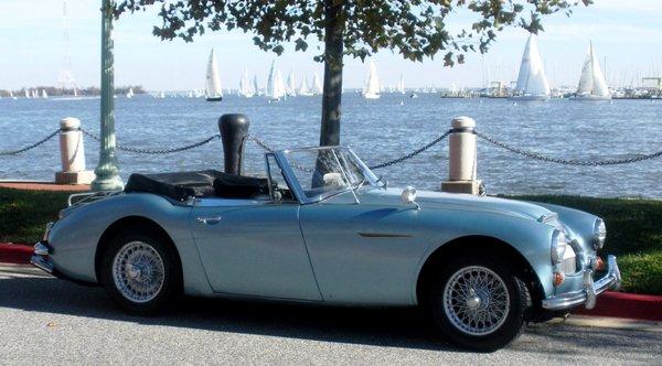 Restored Austin Healey BJ8