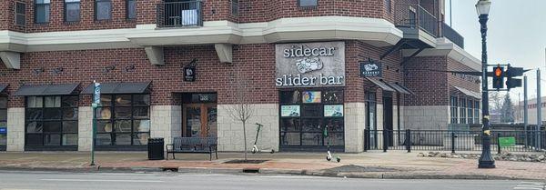 Sidecar Slider Bar. Lansing.