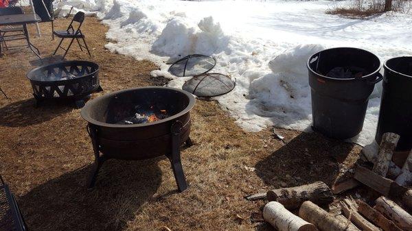 Outdoor fire pit during Maple Syrup Sunday