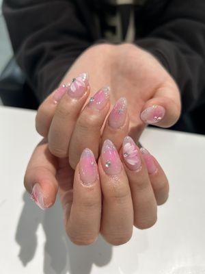 nails