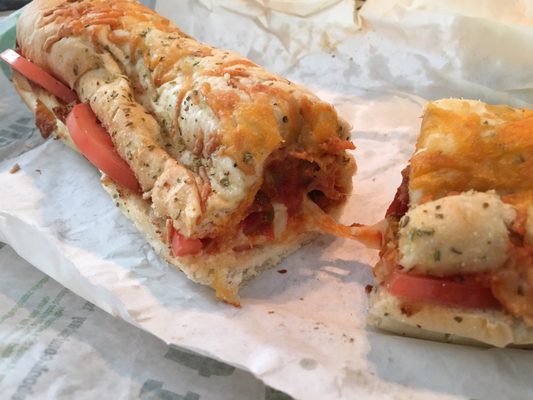 Meatball w/provolone, shredded cheese, jalapeños, tomatoes and finished off with Parmesan cheese and oregano