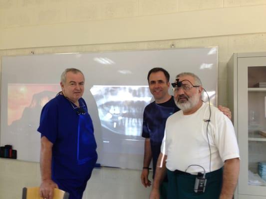 Dr. Simon Faynzilberg (left), Dr. Daniel Brunner (center) and Dr. Paul Shteynberg (right) at the Implants in Paradise coarse