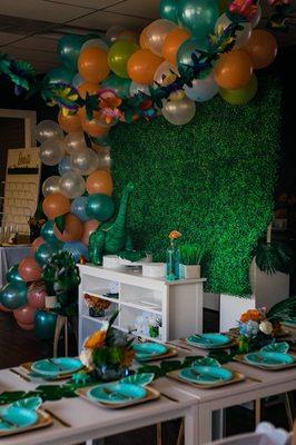 Enjoyed making this Dinosaur Baby Shower Display!