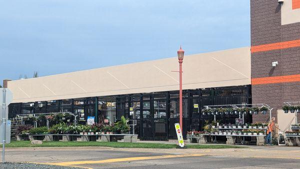 Garden center