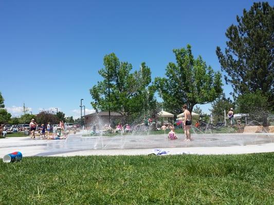 Large splash pad with fountains.