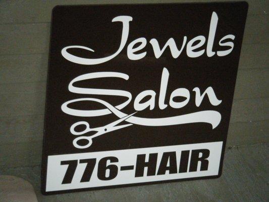 Jewels Salon 776-HAIR