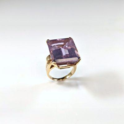 Estate amethyst ring