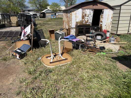 Customer called to remove junk from home