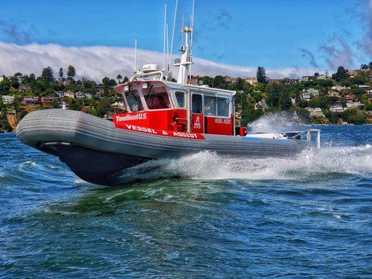 TowBoatUS San Francisco underway near Sausalito.