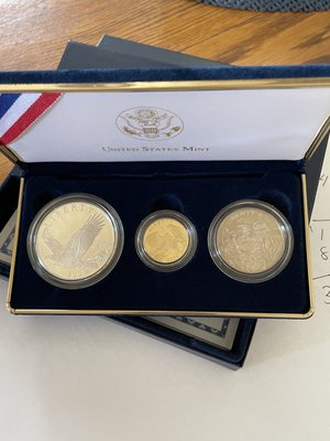 Commemorative Gold and Silver Sets