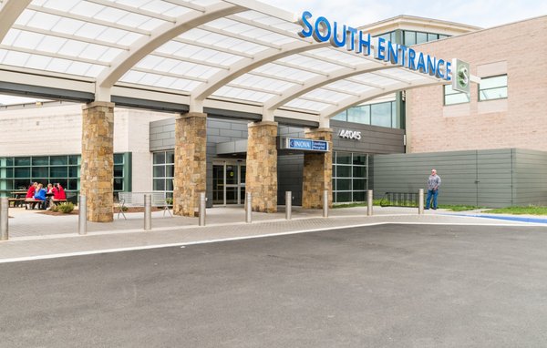 Inova Loudoun Hospital: South Entrance