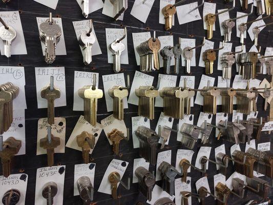 Over 1000 different types of keys in stock