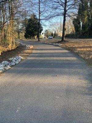 1 mile paved trail