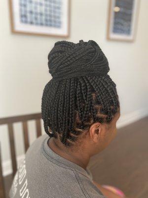 Medium knotless braids