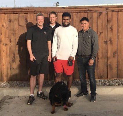 Here we are working with NFL Star Ezekiel Elliott and his Rottweiler Zeke!