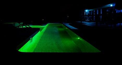 Spillover spa with same colored light.