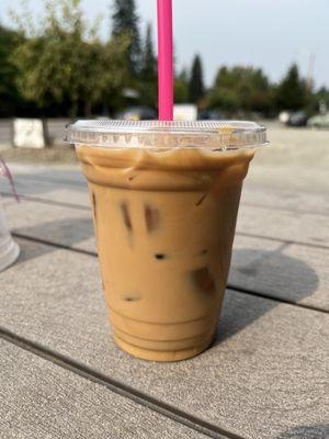 Iced Vanilla Latte - 12oz