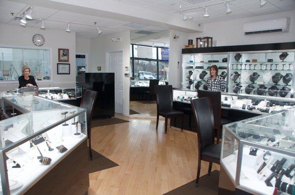 Come visit our jewelry showroom in Livingston, NJ