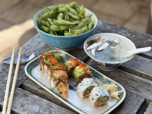 Edamame appetizer, Fantastic Roll, Tuna Fans, Spicy Salmon Maki, Miso Soup