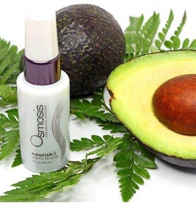 NOURISH Cold pressed organic avocado oil hydrates and rebalances deep into the dermal layer offering protection, nutrients and luminous glow