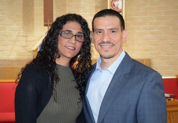 Senior Pastor, Lic. Omar and Mrs. Luz Valcárcel.