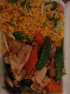 Chicken with snow peas & vegetable fried rice