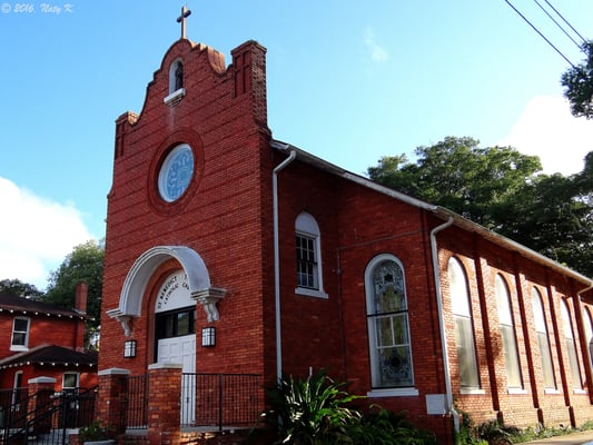 Side view of the church.