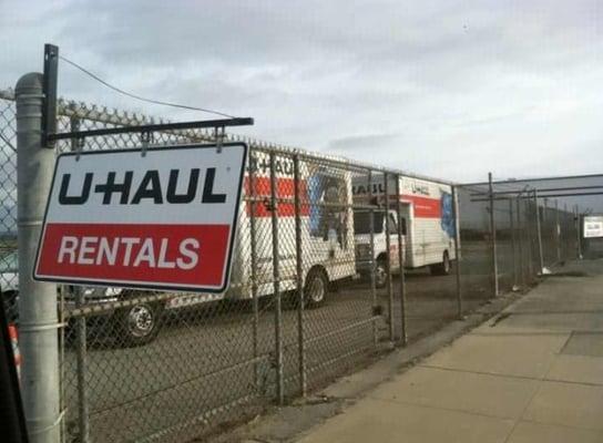 Not only do they provide Excellent mechanic service, they provide excellent UHAUL rentals! Will definitely be back:)