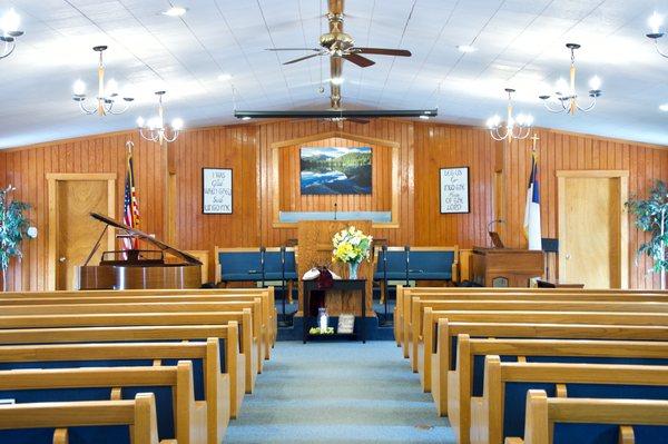 Timberline Baptist Church Auditorium