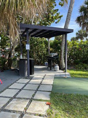 Nice grilling area by the pool