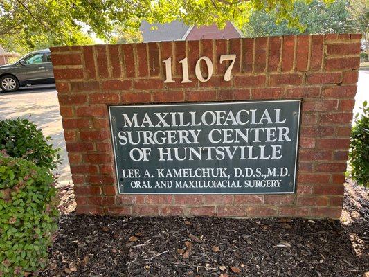 Lee Kamelchuk, DDS,MD - Maxillofacial Surgery Center