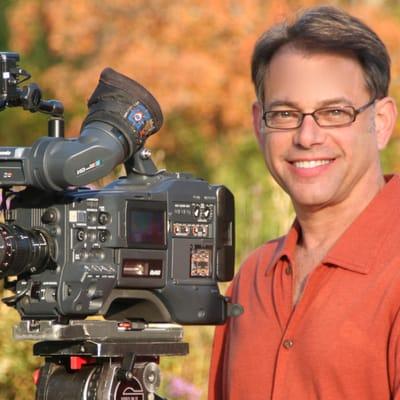 Chicago Videographer Ned Miller, specializing in filming and producing high quality Marketing, PR, Training & Live Event Videos.