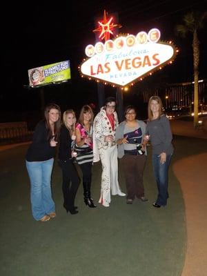 Thank you Elite Status for the tour by Limo of Las Vegas..Look who we run into :) This was a awesome experience.