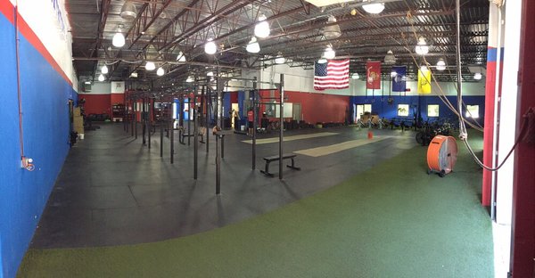 CrossFit TriTown's spacious 6,000 sq ft facility