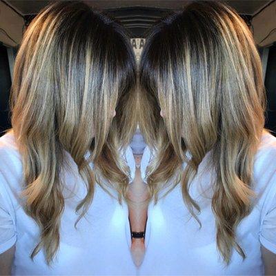 Dimensional blonde with a shadow root