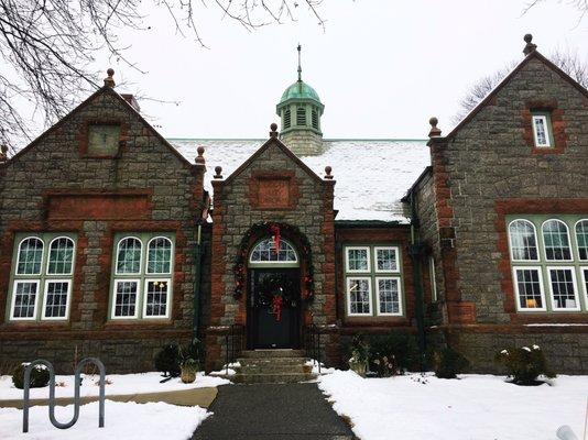 Swansea Public Library