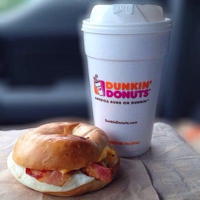 Bacon, Egg & Cheese On Onion Bagel With Coffee: Dunkin Donuts - Wilmington NC