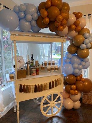 Candy cart and balloon arch