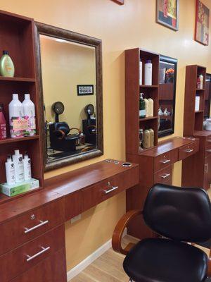 Salon Booths