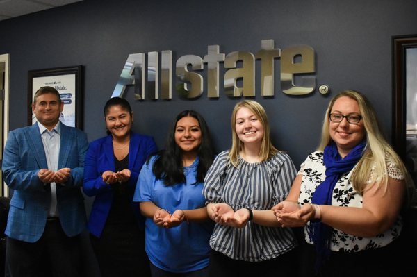 Elliott, Alba, Kimberly, Rebekah, & Tina
 (Left to right)