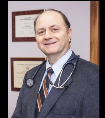 This is My Dr.De Fronzo. Picture is taken from google. I was too shy to ask him for a photo.