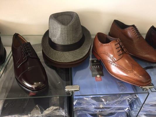 Fedoras and dress shoes! The Don's got that!