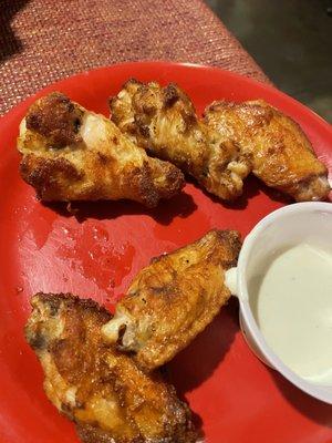 Couchwood 's Hot Wings