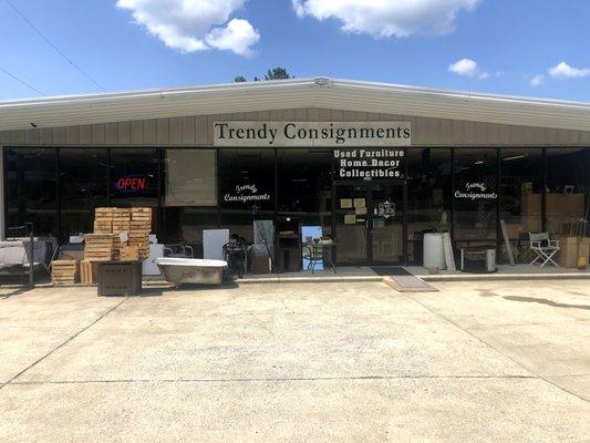 Trendy Consignments