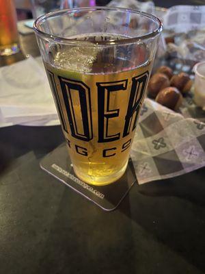 Don't let the cup fool ya! Grata once again has Zipline Dear Old Nebraska Brew on tap! Try it with a lime wedge and enjoy!!!