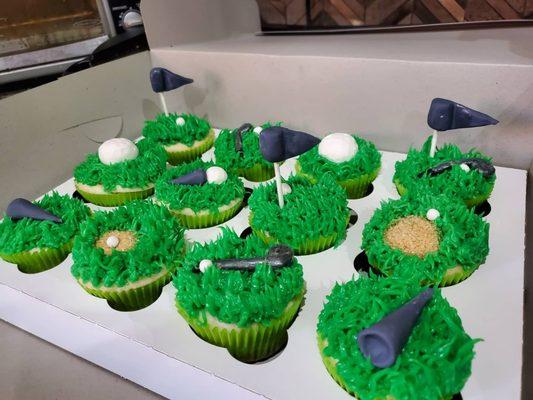 Golf Themed Vanilla Buttercream Cupcake w/ Strawberry Filling and Fondant Decor