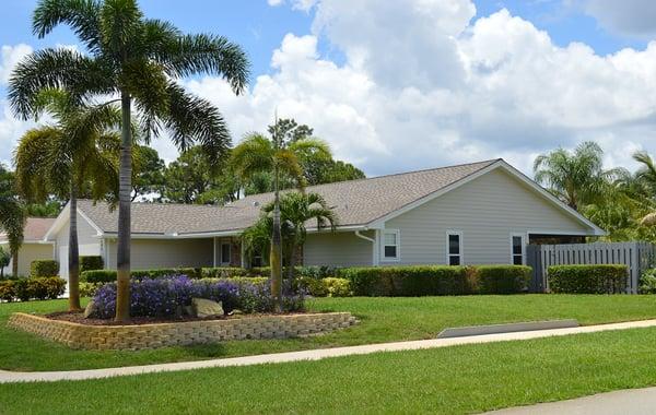 James Hardie ColorPlus Siding in Cobblestone, with Arctic White Trim