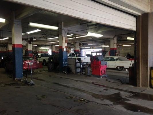 Auto Repair, Oil Change and Tire Service Center