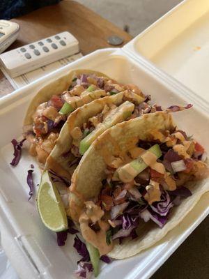 2 fish and 1 shrimp taco.