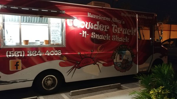 Hurricane Alley’s Chowder Truck